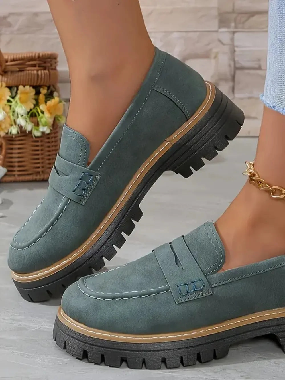 Casual sandblasted British style women&